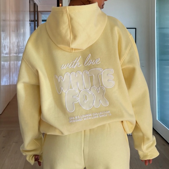 White Fox Boutique Tops - NWOT White Fox Boutique With Love Always Oversized Hoodie Lemon Size M/L